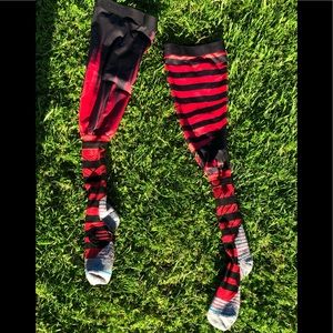 StanceSeparateCompressionLegsW/Built-in Socks